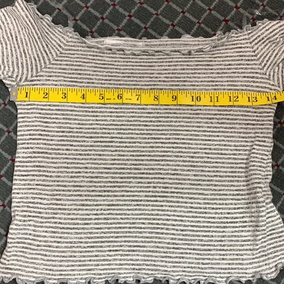 Caution to the wind black Gray striped off Shoulder Crop top - Picture 5 of 8